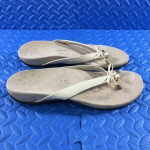 Vionic Bella II Women's Shoes Size 11 Ivory Sandal Toe Post Flip Flop Slides